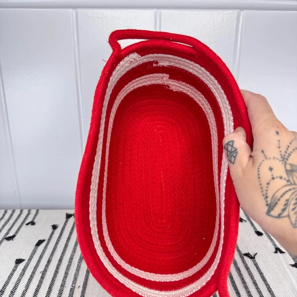 NEW Target Bullseye Playground Striped Decorative Rope Basket